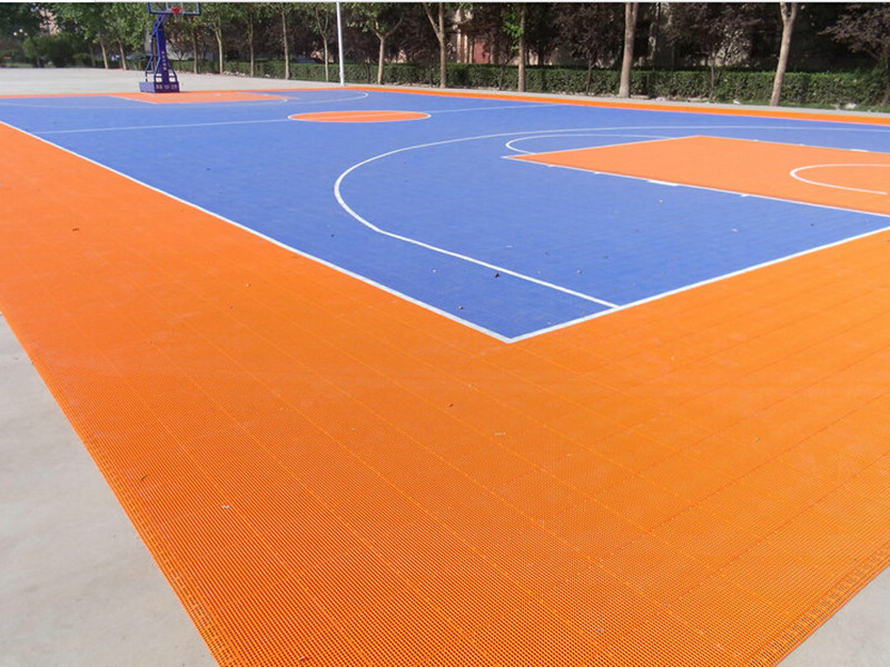 體育場(chǎng)所為什么要選用PVC塑膠運(yùn)動(dòng)地板？