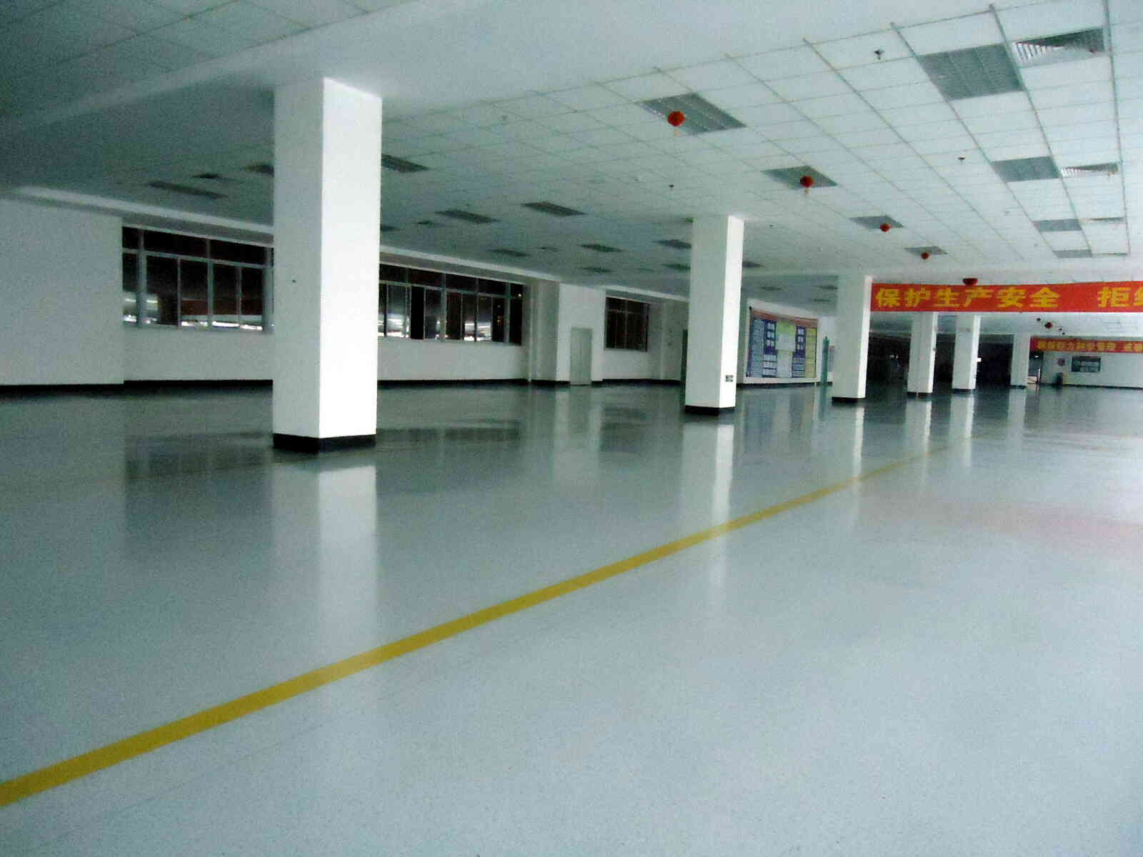 PVC地板鋪裝后起鼓原因有哪些？